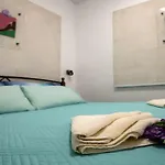 Ibis Your Cosy Oasis With Private Parking And Patio *