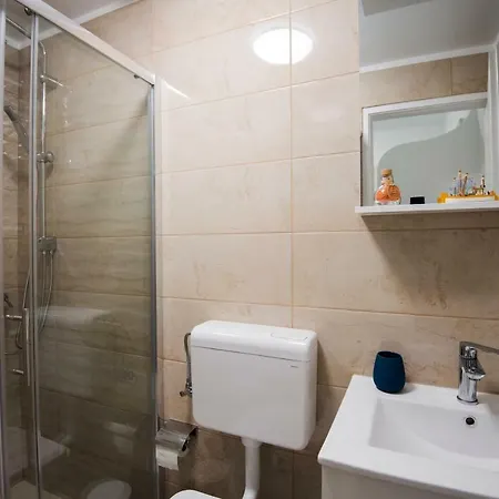 Apartmán Ibis Your Cosy Oasis With Private Parking And Patio *