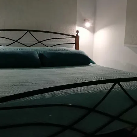 Ibis Your Cosy Oasis With Private Parking And Patio Apartment Split